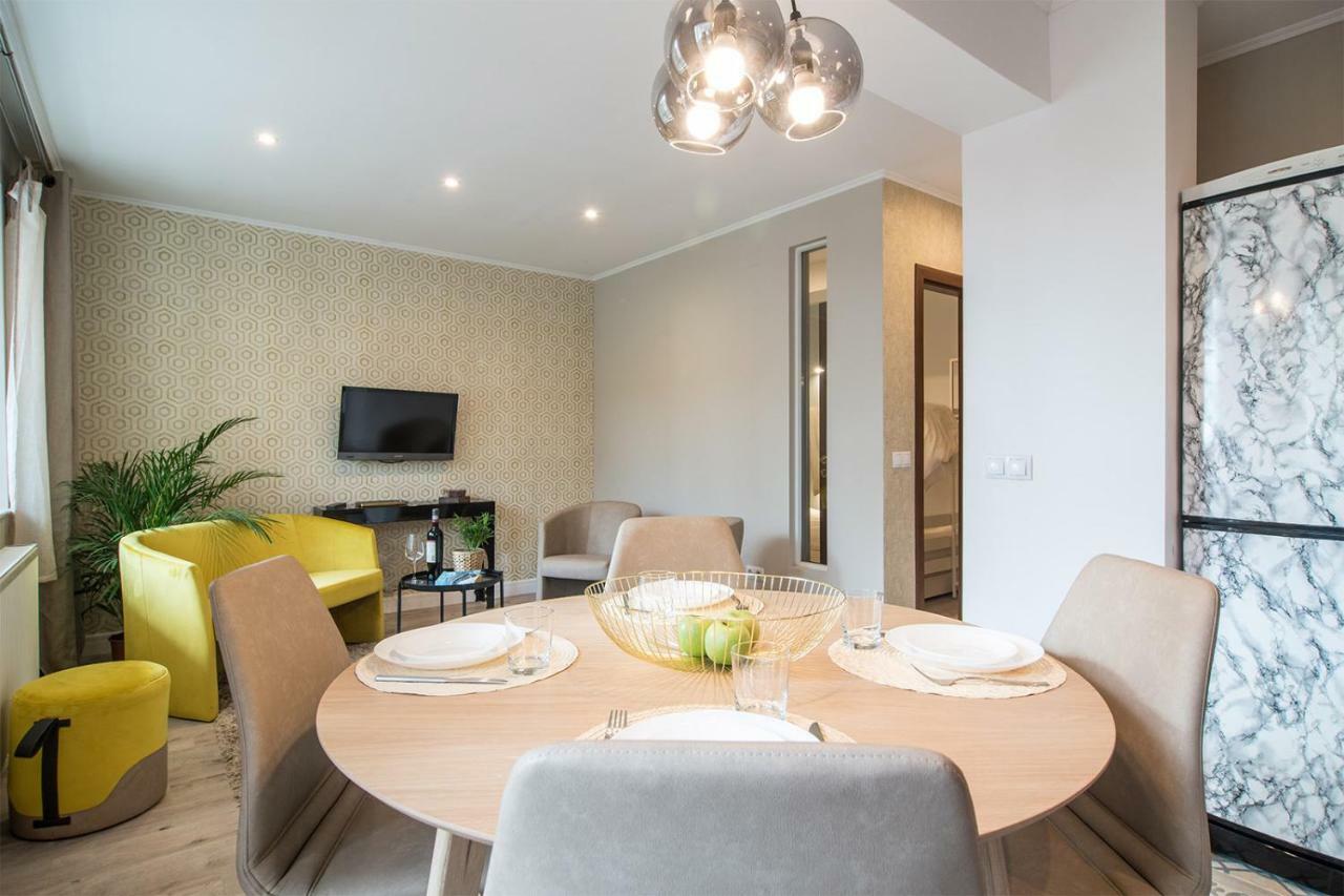 Apartment Elias Cluj-Napoca Exteriör bild