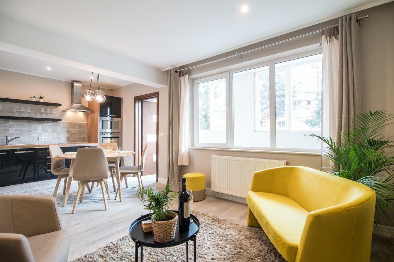 Apartment Elias Cluj-Napoca Exteriör bild